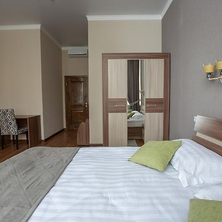 Maxx Inn Astaná Exterior foto