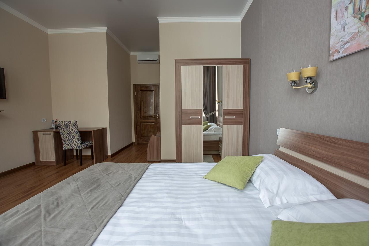 Maxx Inn Astaná Exterior foto